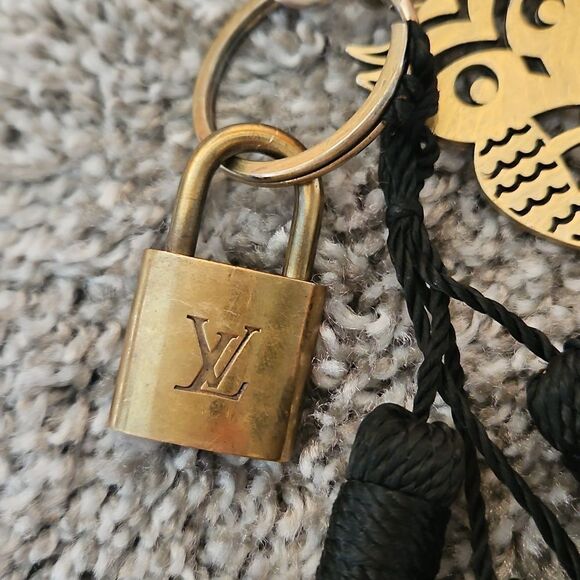 Louis Vuitton Purse Charm - Picture 3 of 5